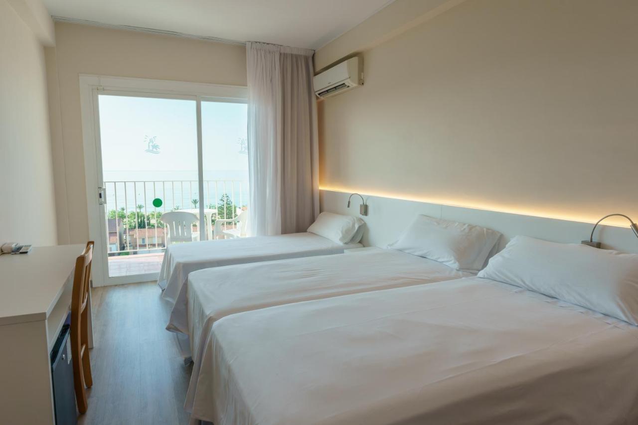 Checkin Catalonia Hotel Calella Exterior photo